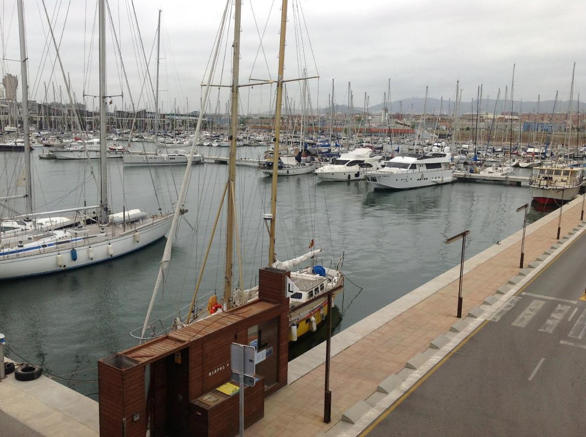 Badalona Beach Apartment Экстерьер фото