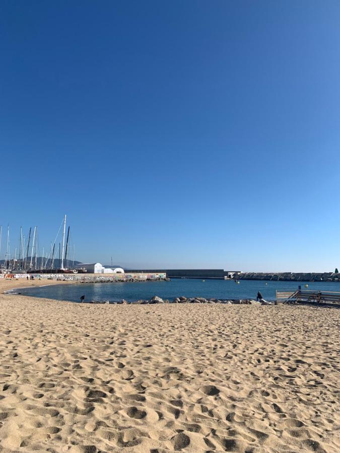 Badalona Beach Apartment Экстерьер фото