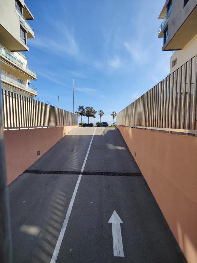 Badalona Beach Apartment Экстерьер фото